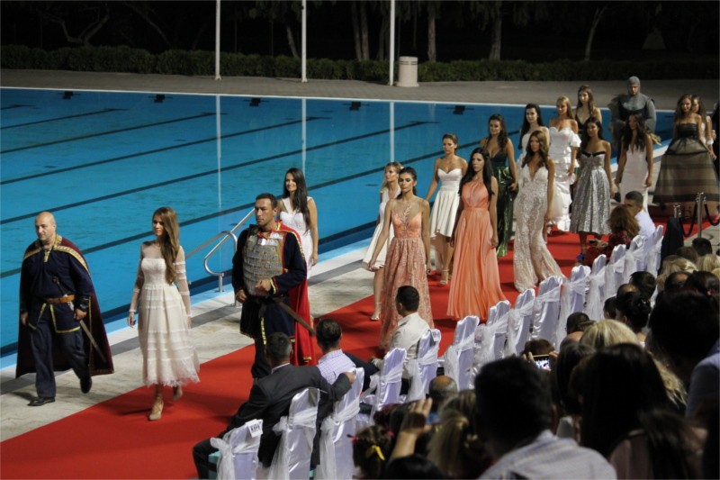 izbor-za-miss-krusevca-defile-vitezovi